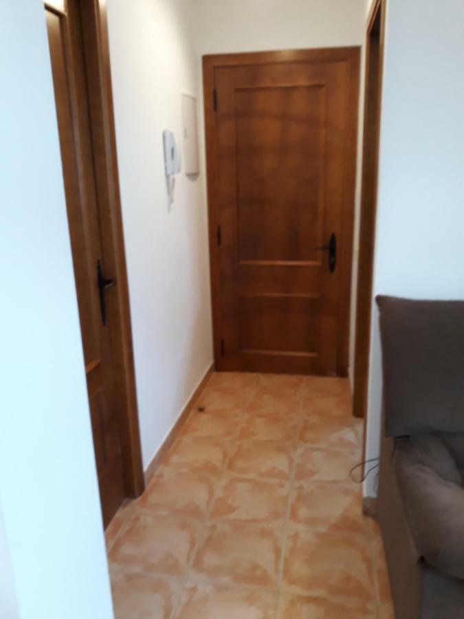 Apartament De La Lali Roni Exterior photo